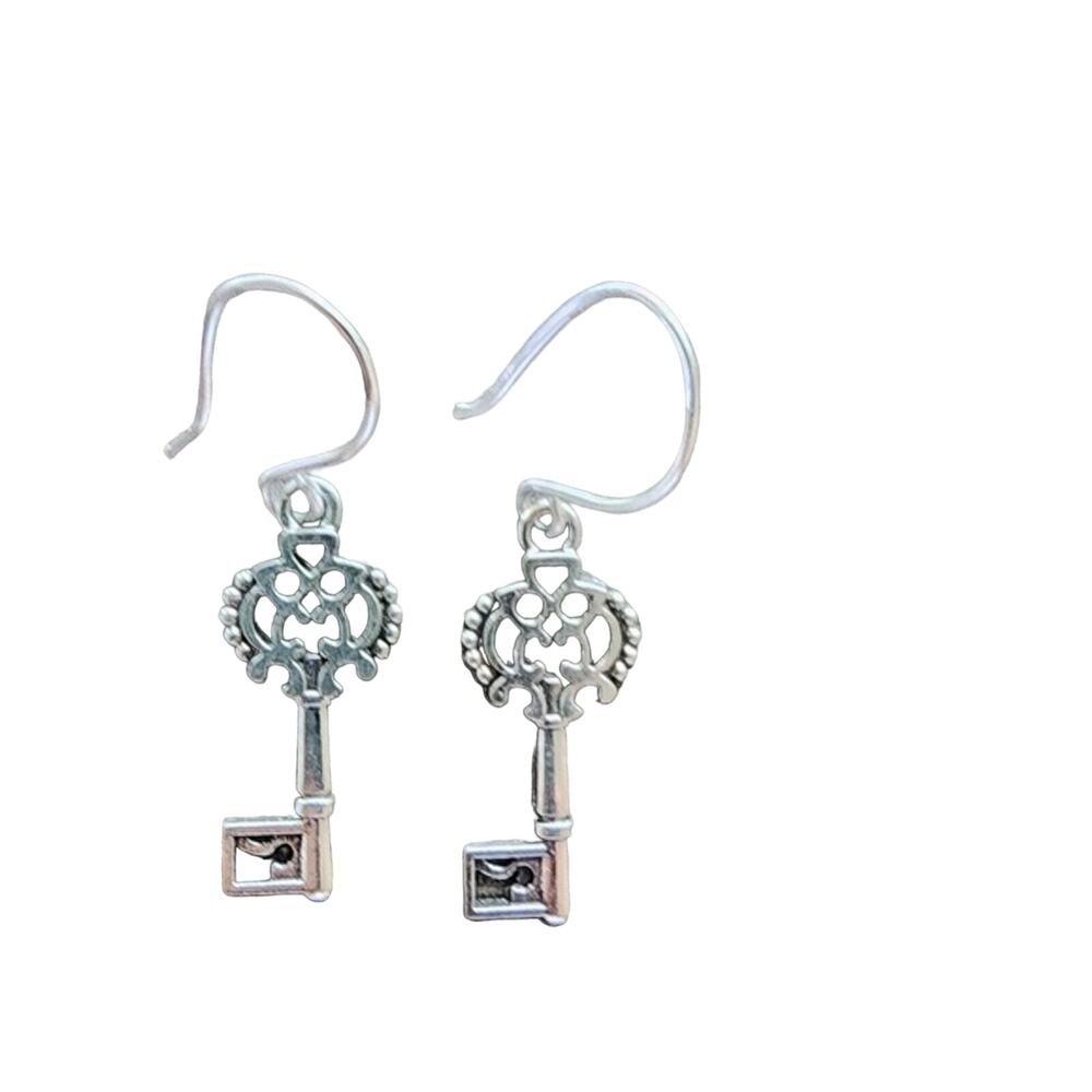 Handmade Silver Filigree Key Dangle Earrings
